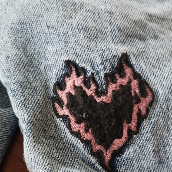 Boohoo Blue and Pink Heart Pattern Jean Shorts - Picture 2 of 6